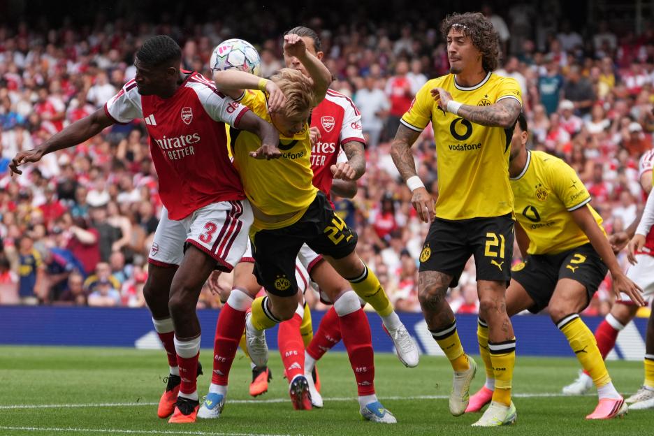 FBL-ENG-PR-GER-BUNDESLIGA-ARSENAL-DORTMUND-FRIENDLY