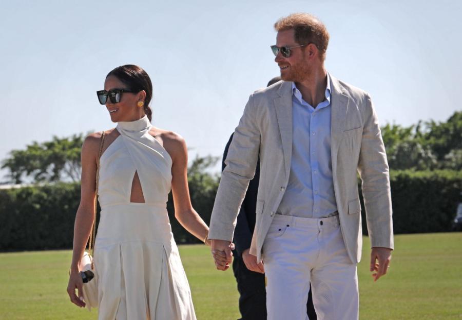 Are Harry and Meghan Being Hypocritical by Seeking to Be ‘Public Figures’? Cast Your Vote!