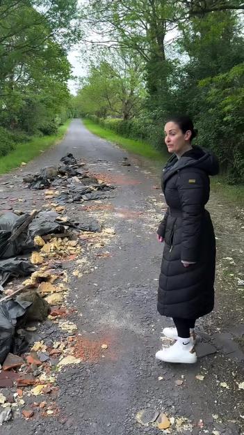Kirsty Gallacher Fuming Over Fly-Tipping Near Her Berkshire Mansion, Slams ‘Parasites’ Polluting the Area