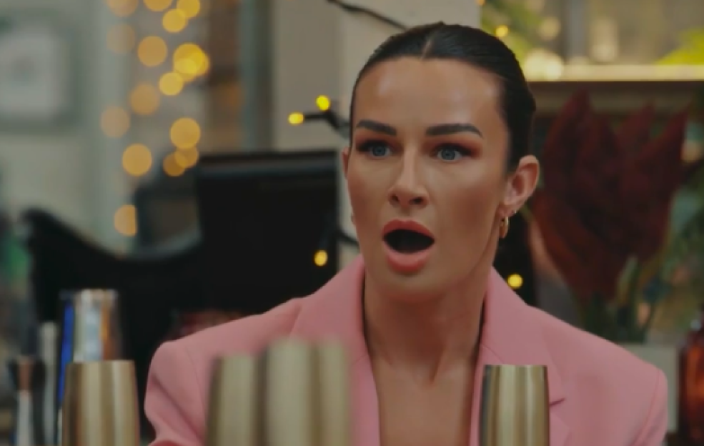 Julia-Ruth looking surprised.