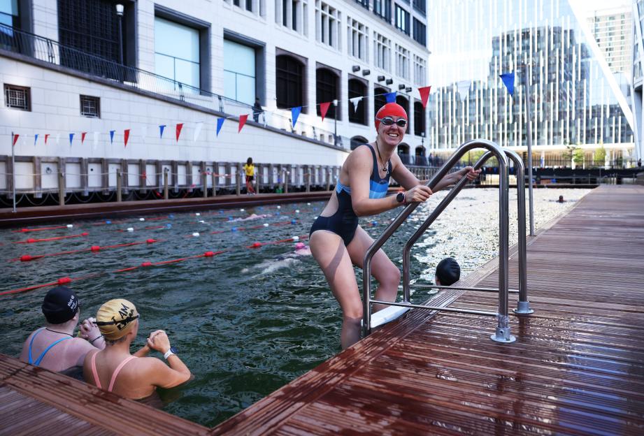 Sea Lanes Canary Wharf opens London's new floating swimming pool