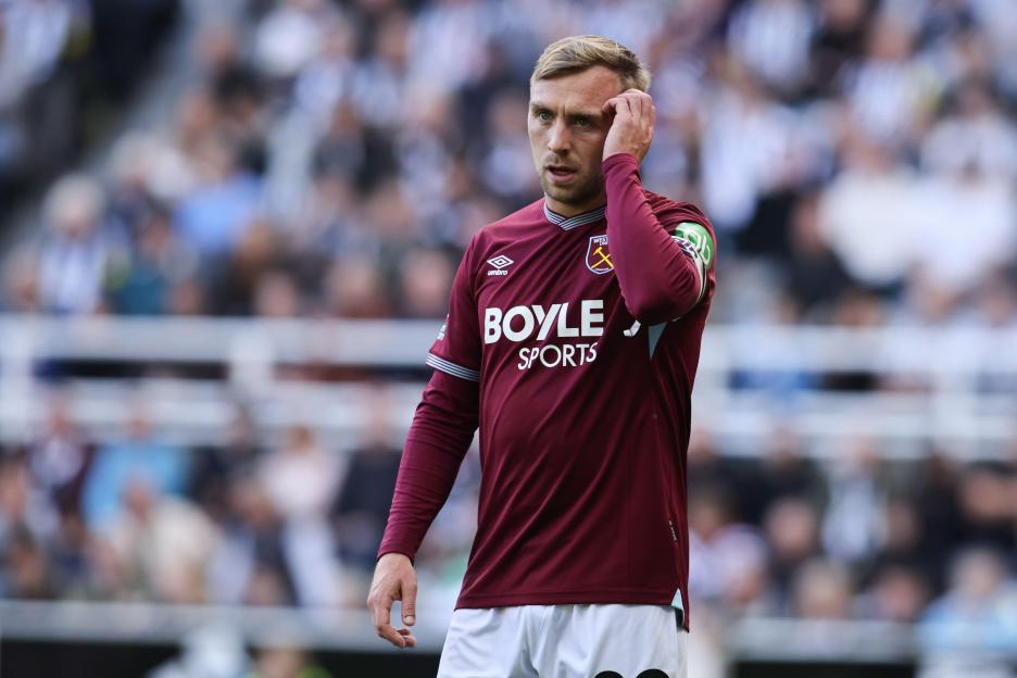 Jarrod Bowen of West Ham United shows dejection during the Premier League match between Newcastle United and West Ham United at St. James's Park, Newcastle on Sunday 17th May 2026. (Photo: Michael Driver | MI News) Credit: MI News & Sport /Alamy Live