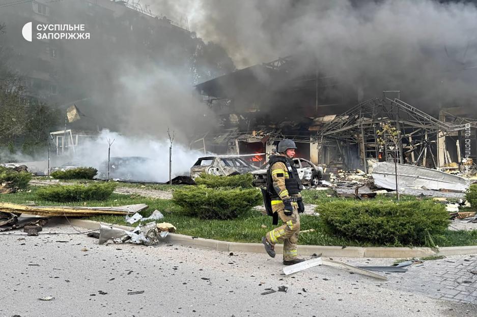 Twelve people killed and dozens injured in Russia's attack on Zaporizhzhia on May 5, 2026.