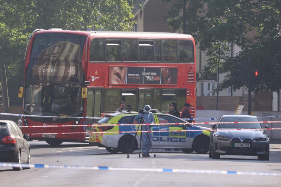 Brixton Shooting Leaves Four Injured, 25-Year-Old in Critical Condition as Police Hunt for Suspects