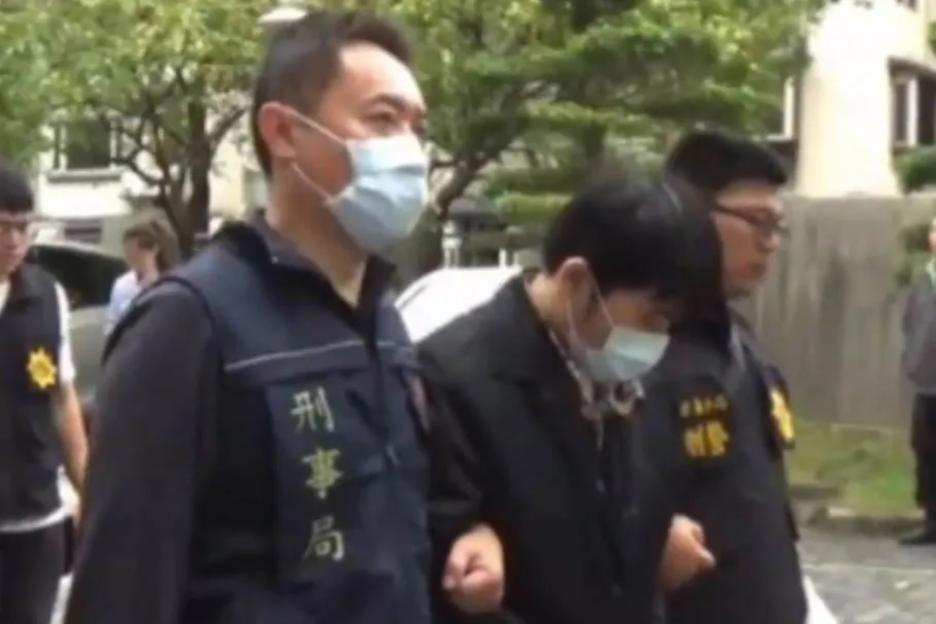 Con Artist Sentenced for Manipulating High School Friend into Amputating His Legs in Disturbing Insurance Fraud Scheme