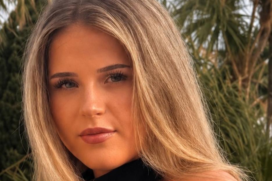 17-Year-Old Football Fan Dies in Hit-and-Run Celebration After World Cup Win in Costa del Sol; Police Search for Truck Driver