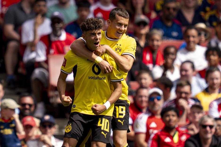 Arsenal FC v Borussia Dortmund - Pre-Season Friendly