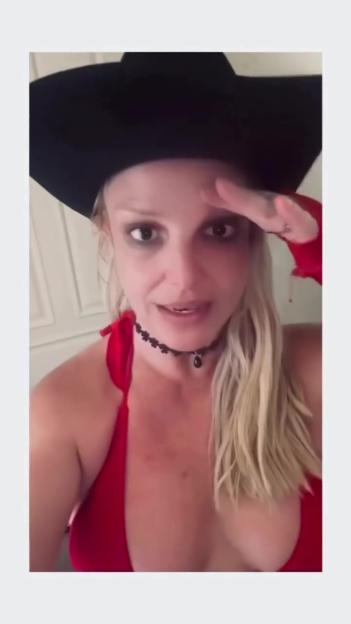 Britney Spears Opens Up About Botched Botox Experience: 'I Had a Droopy Eye for Weeks!' Plus, Her Important Warning to Fans