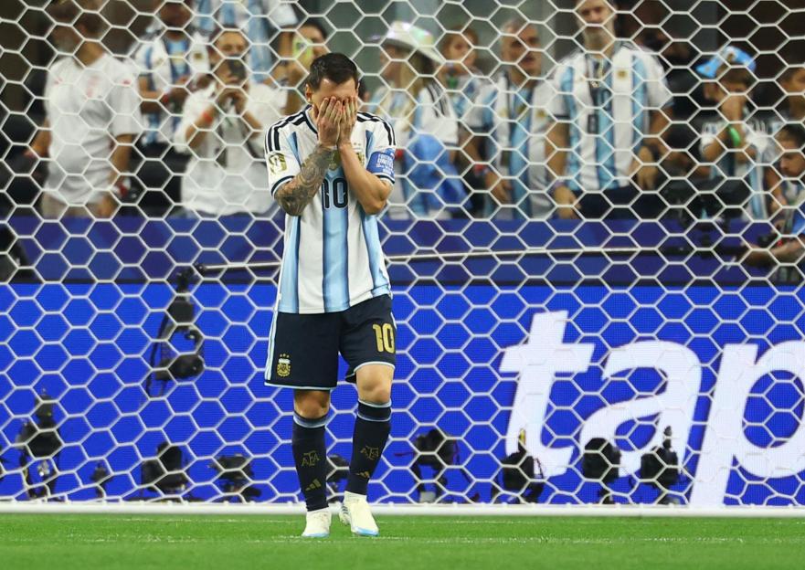 Lionel Messi Blows Opportunity to Become World Cup's Top Scorer with Awful Missed Penalty