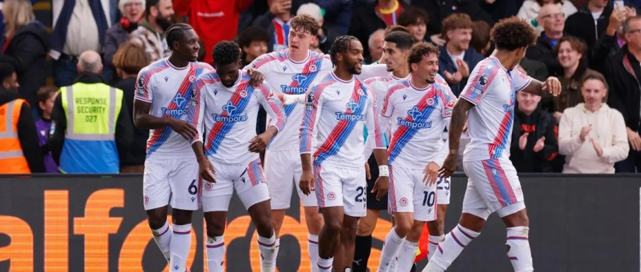 Crystal Palace players celebrate scoring against Nottingham Forest.