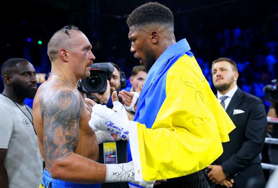 Oleksandr Usyk v Anthony Joshua - King Abdullah Sport City Stadium
