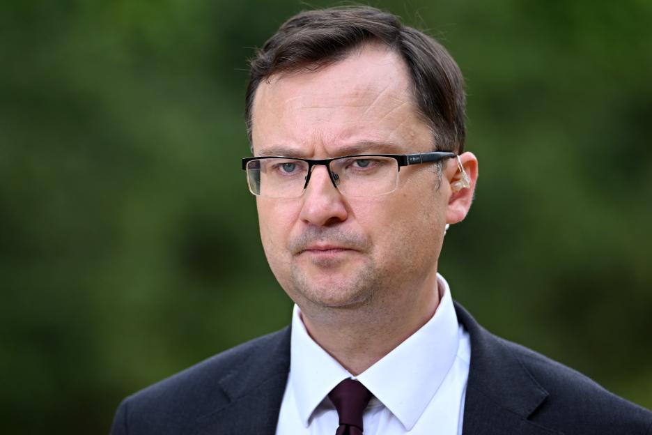UK Justice Alex Norris Speaks To The Media About Prisoner Early Release Scheme