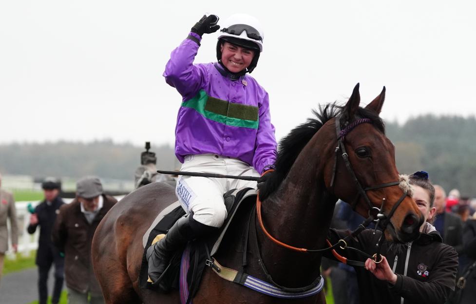 Bryony Frost Steps Up for Grand National Day Ride After Regular Jockey's Injury