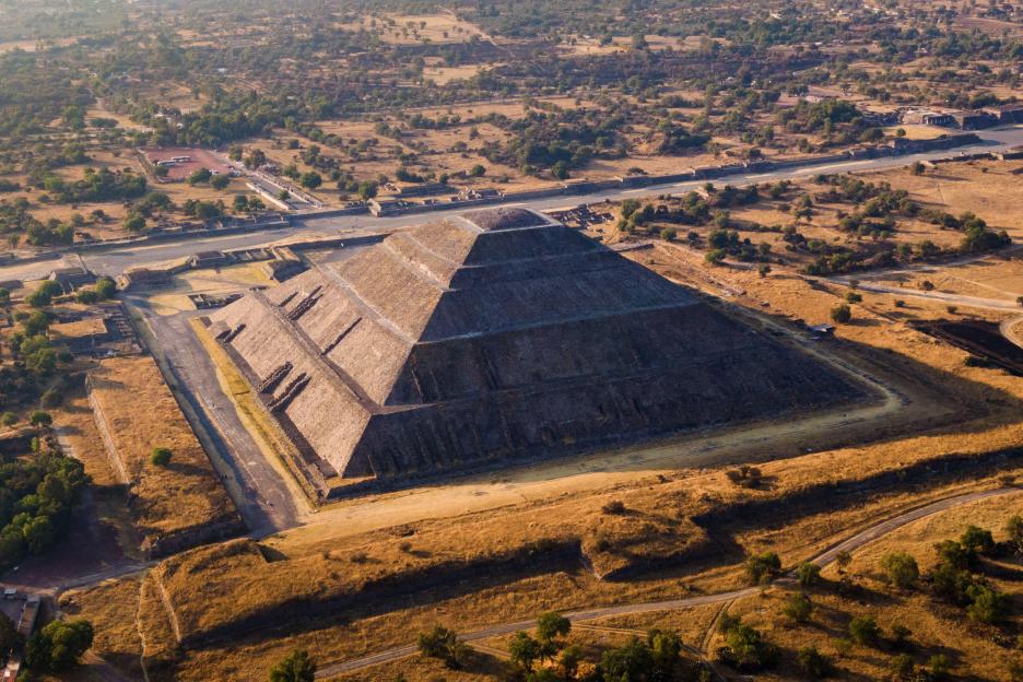 Aerial view of the Pyramid of the Sun at sunset at the ancient Aztec city of Teotihuacan, Mexico.