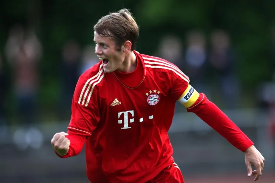 Bayern Muenchen v Hertha BSC - A Juniors Bundesliga Semi Final