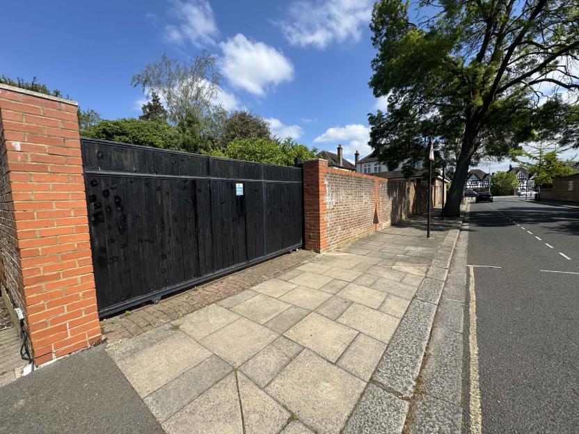 North Korean embassy Gunnersbury Road London W5 for Sun online story by Douglas Simpson