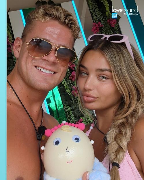 Lucinda's Ex from Love Island Australia Drops Bombshell: Claims She's Not Single Amid All Stars Drama!