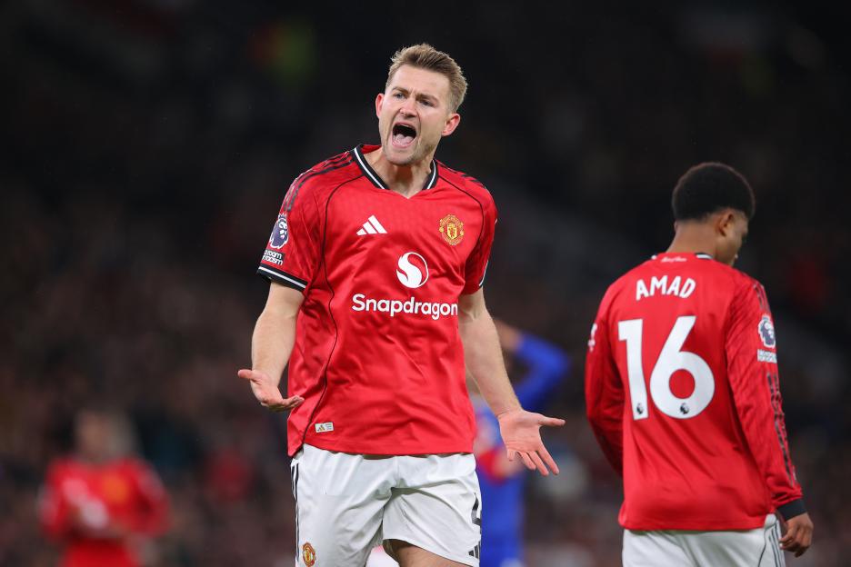 Manchester United v Everton - Premier League