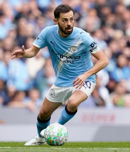 Manchester, UK. 19th Apr, 2026. Bernardo Silva of Manchester City during the Manchester City vs Arsenal Premier League match at the Etihad Stadium, Manchester. Picture credit should read: Andrew Yates/Sportimage Credit: Sportimage Ltd/Alamy Live News