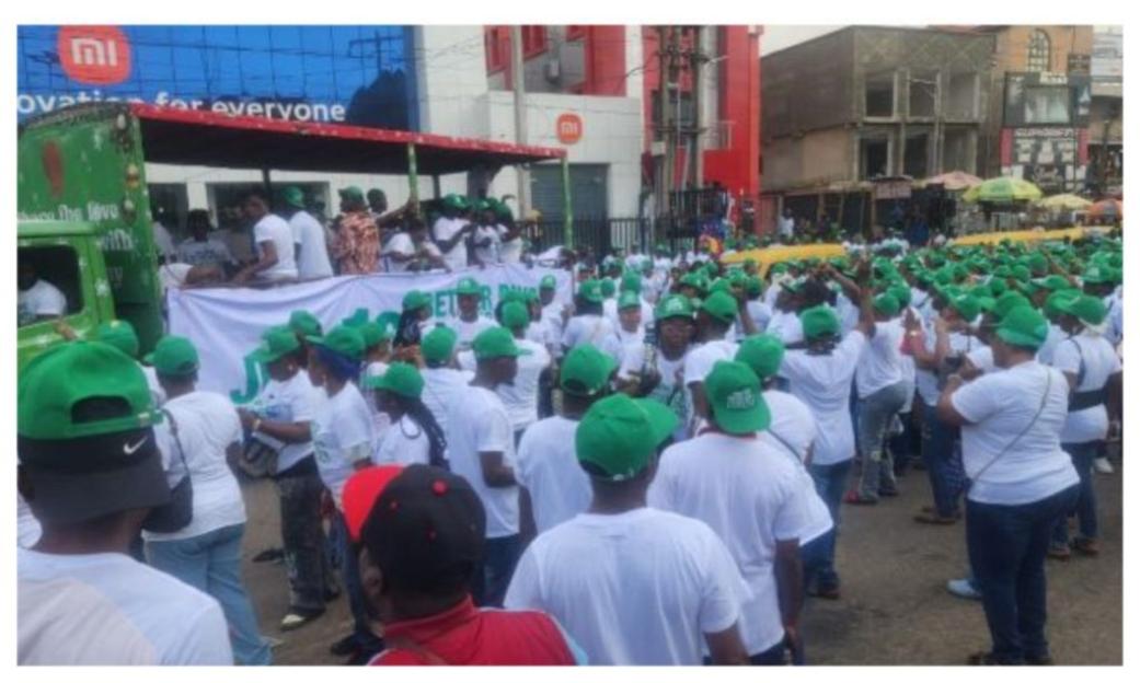 'End the Struggle: Lagos Residents Protest Against Hardship and Insecurity'