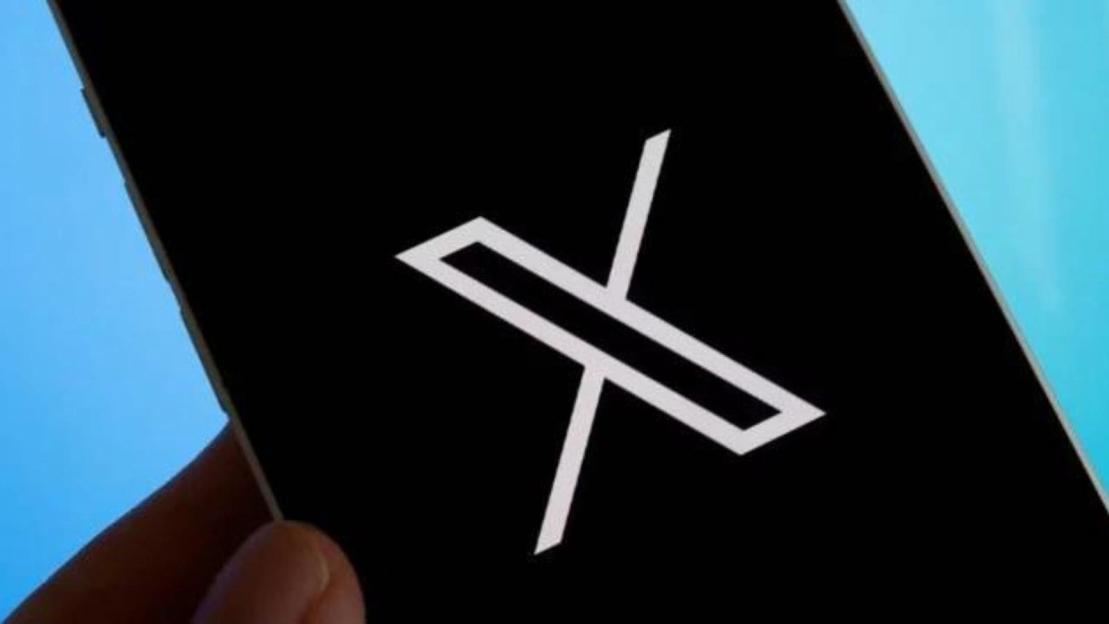 X Resumes Service After Brief Outage