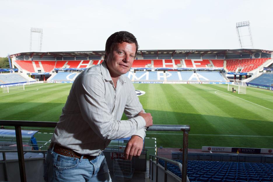 Former Arsenal and Sweden star Stefan Schwarz at Helsingborgs.