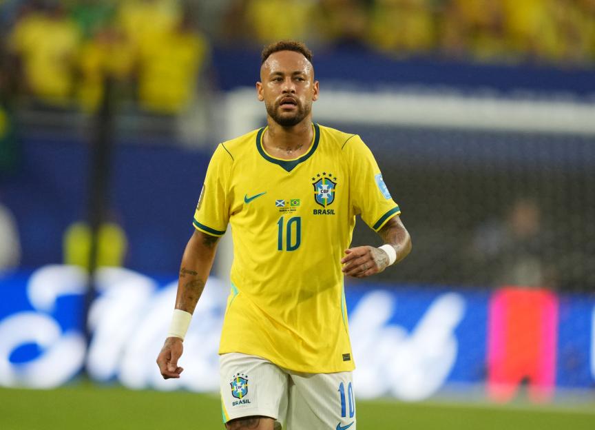 Neymar Turns Down MLS Move After Club Executives Fly to Brazil for Meeting