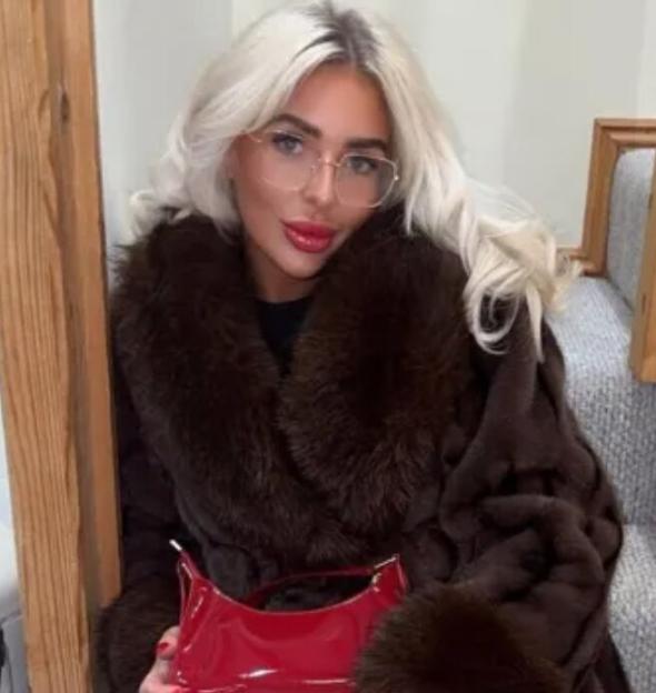 NINTCHDBPICT001068485579