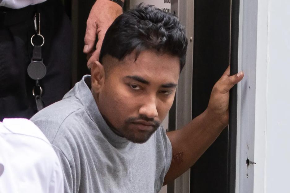 Man Attempts to Abduct Two Young Girls at Packed Splash Park, Claims He Was Just 'Grabbing the Kids' to Their Moms