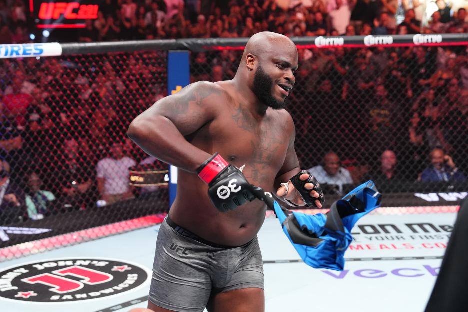 Derrick Lewis celebrates his TKO victory over Marcos Rogerio de Lima during UFC 291.