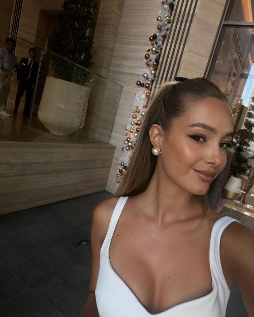 NINTCHDBPICT000868383952