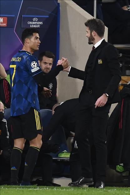 Michael Carrick Wins Cristiano Ronaldo's Endorsement as Top Contender for Man Utd Interim Manager Position