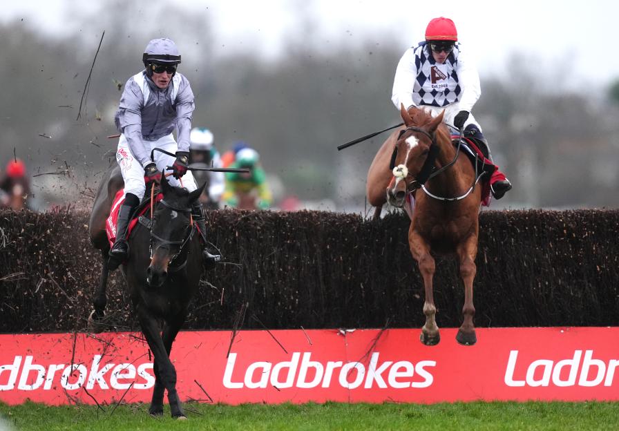 '2025 King George VI Chase: Complete Results and Finishing Order from the Thrilling 2:30 Kempton Showdown!'