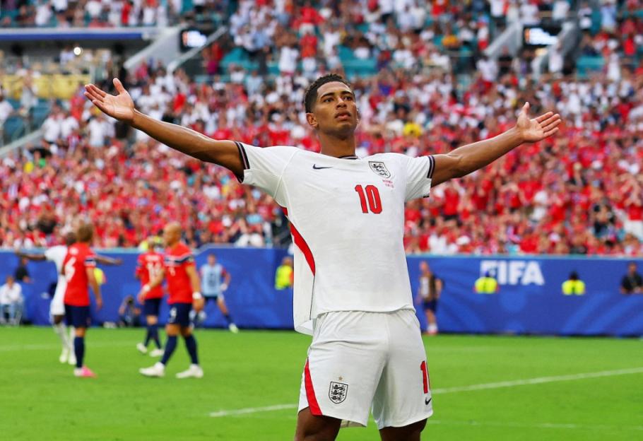 'Former England Star Says Jude Bellingham Makes Gazza Look ‘AVERAGE’ After Yet Another Stunning World Cup Performance'