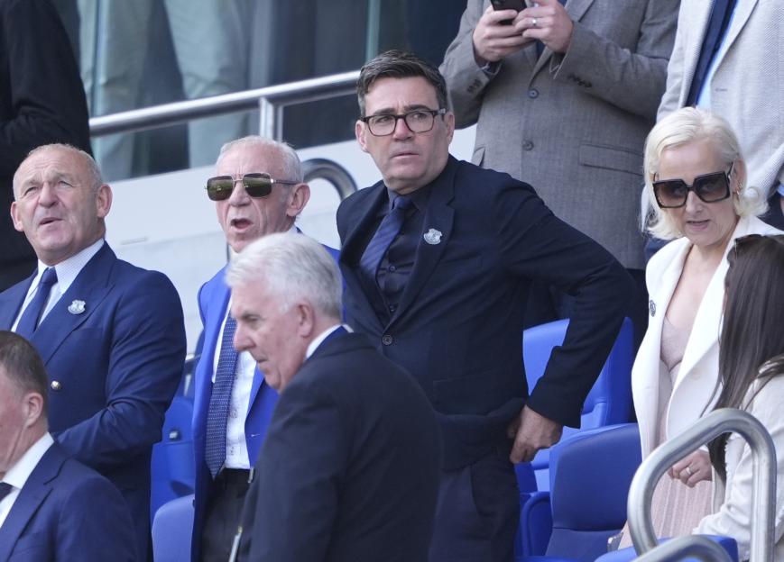 Everton v Crystal Palace - Premier League - Hill Dickinson Stadium