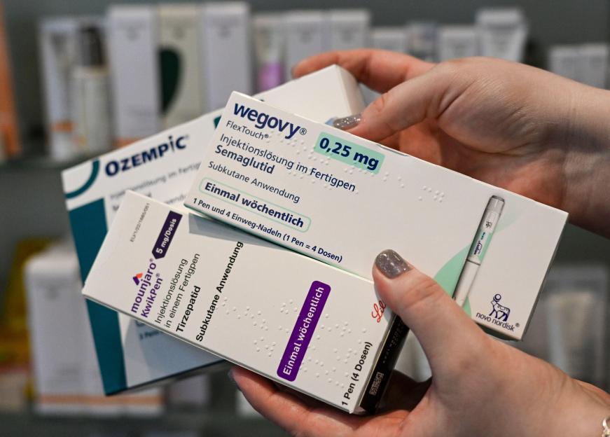Berlin, Germany. 11th July, 2024. Slimming syringes of the brands "Wegovy", "Ozempic" and "Mounjaro" are sold in the Achat pharmacy in Mitte. Credit: Jens Kalaene/dpa/Alamy Live News