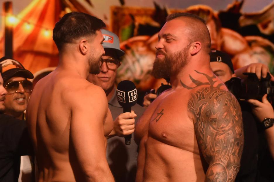 Eddie Hall Attempts to KICK DOWN Face-Off Cage After Weighing in Over 8 Stone Heavier than Tommy Fury for Misfits Showdown!