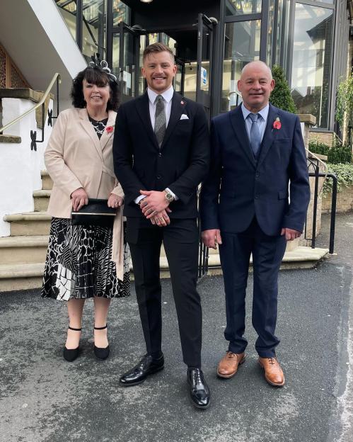 NINTCHDBPICT001037811308