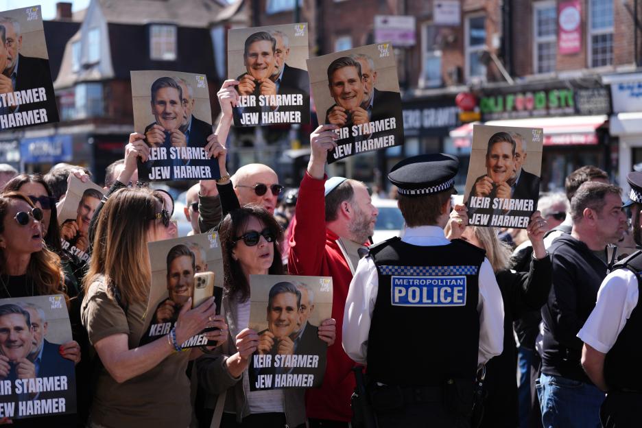 PM Visits Golders Green Amid Outcry Over Antisemitic Attack: “Keir Starmer, Jew Harmer!” Chants Erupt