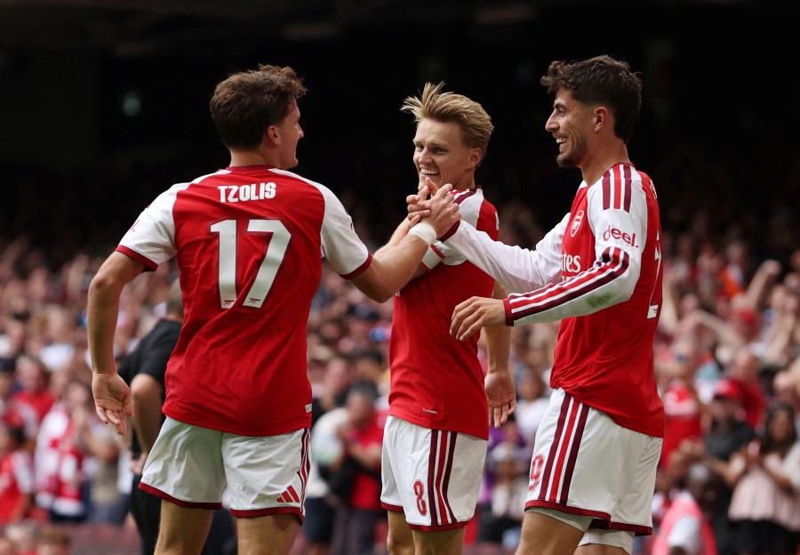 : FA Community Shield - Arsenal v Manchester City