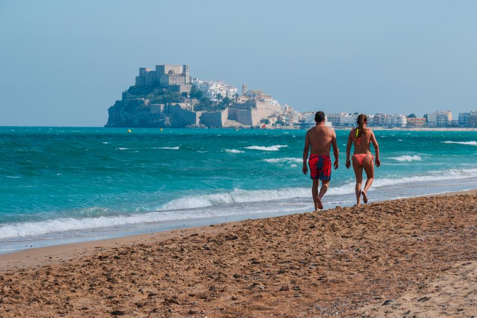 View of Papa Luna castle in Peñiscola from the beach