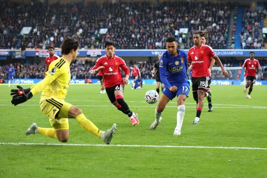 Chelsea FC v Manchester United - Premier League 2026/27