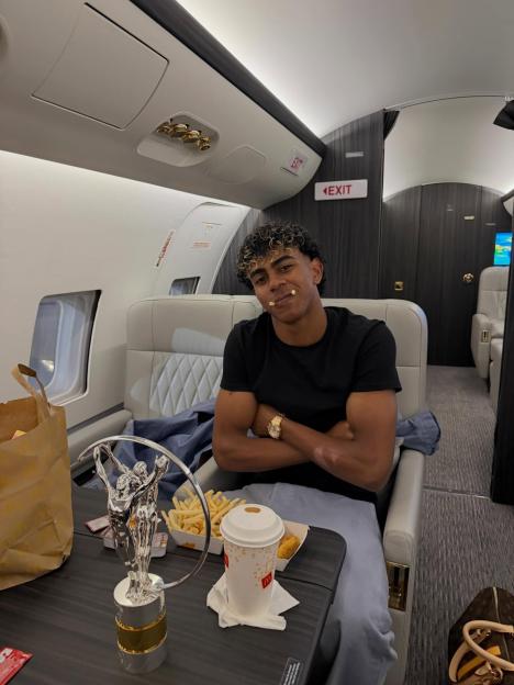 NINTCHDBPICT001075086617