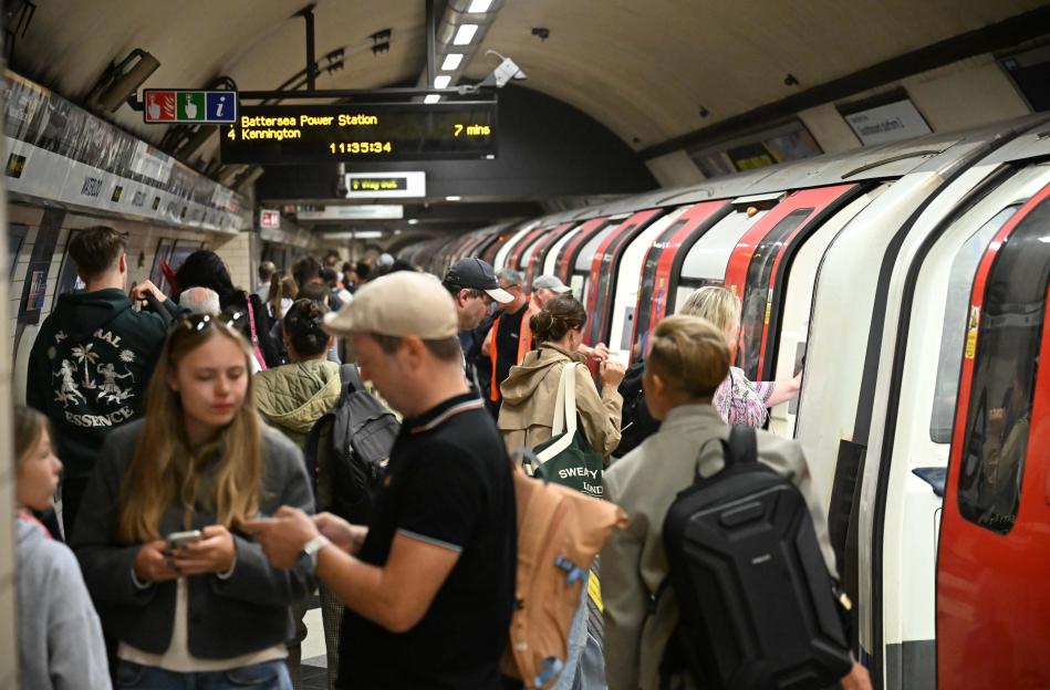 Tube Strikes Erupt Over Four-Day Work Week Debate, Causing 6 Days of Travel Mayhem for Passengers