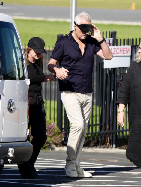 *PREMIUM-EXCLUSIVE* *MUST CALL FOR PRICING BEFORE USAGE* I'm a Celeb Contestants, Martin Kemp, Eddie Kadi, Shona McGarty & Kelly Brook spotted blindfolded being led to the helicopter's for the first day of filming "I'm a Celebrity Get Me Out of Here