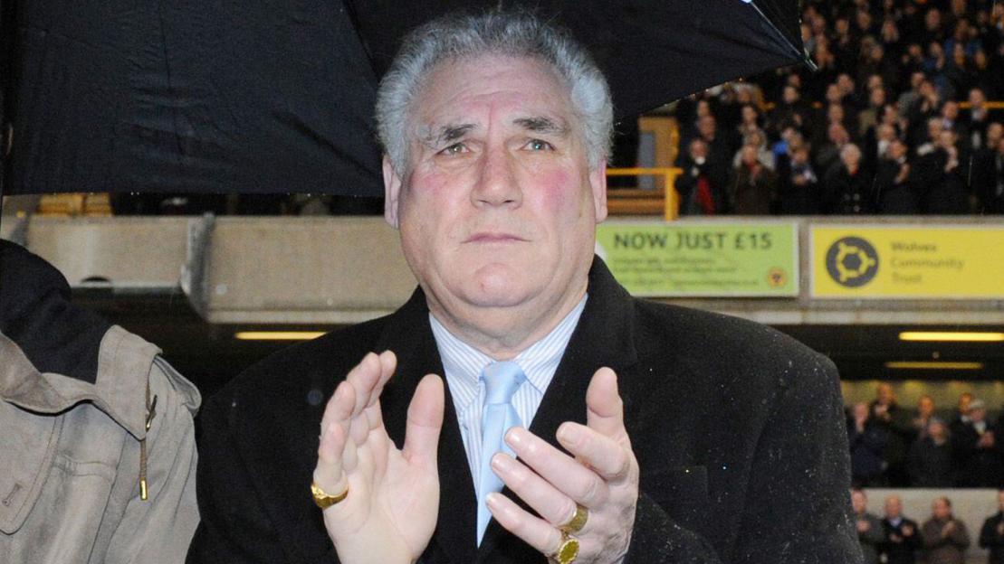 Phil Parkes, Wolves Hall of Famer and UEFA Cup Final Hero, Passes Away at 79 as Tributes Flood In