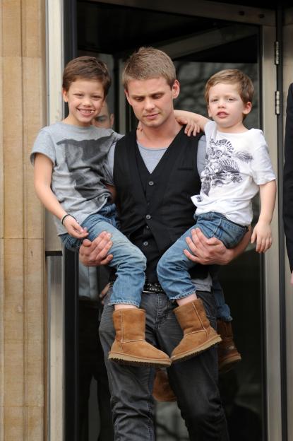 Jeff Brazier with sons, Bobby and Freddie.