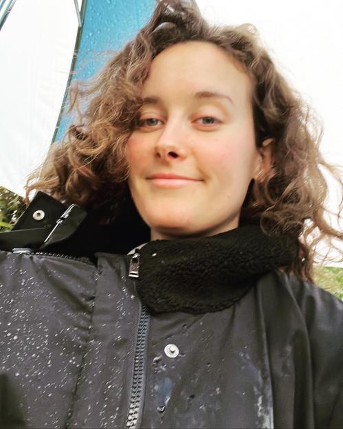 April Pearson from Skins reviews crisps on TikTok.
