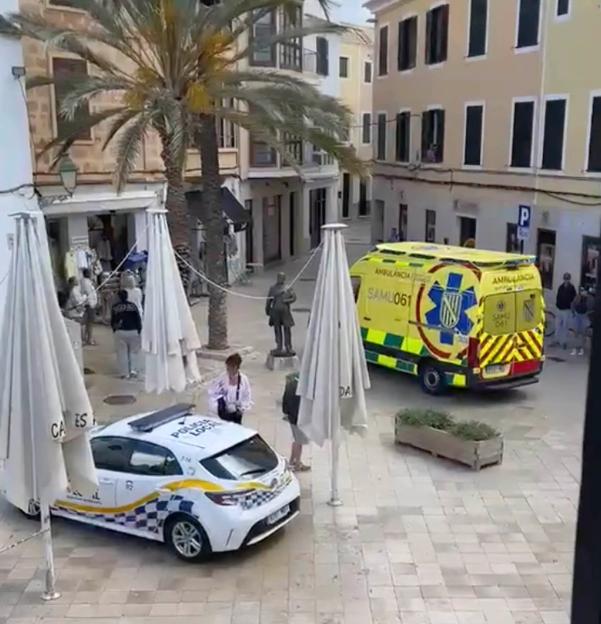 **FULL COPY BY NATALIA PENZA**.-TEL: +34 659 567 821**.A BRITISH tourist was among three people rushed to hospital after a cornice broke off a building in Menorca.