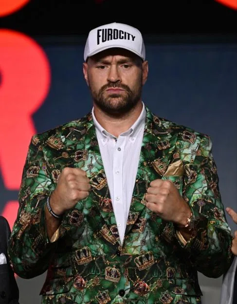 Tyson Fury and Anthony Joshua hold press conference in London before December clash